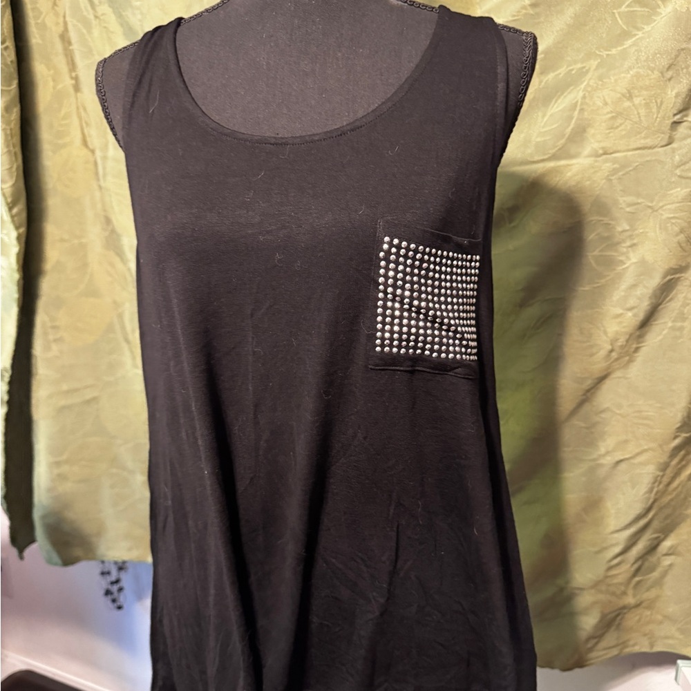 Ocasion Black Tank Top with Studded Pocket Sz XL NWT